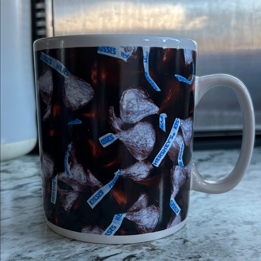 GIANT Hot Coco Mug - BARELY USED
